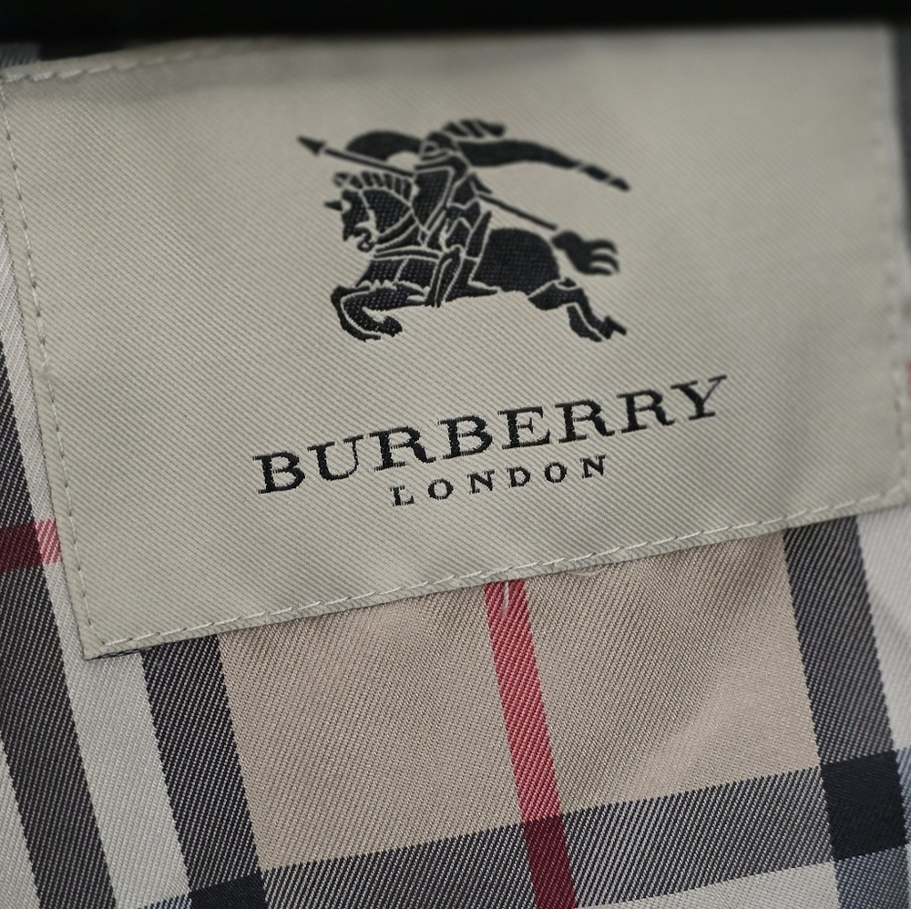 Burberry Men's Black Lightweight Jacket - Picture 4 of 5